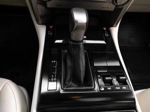 Used 2020 Lexus GX 460 AWD/4WD image 37