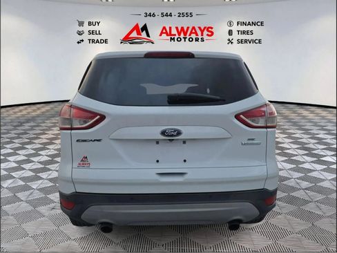 Used 2016 Ford Escape SE w/ Equipment Group 201A FWD image 6