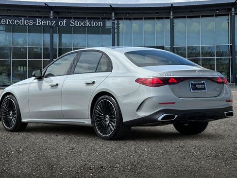 New 2026 Mercedes-Benz E 350 4MATIC Sedan image 6