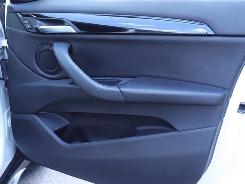 Used 2019 BMW X1 xDrive28i w/ Convenience Package image 18