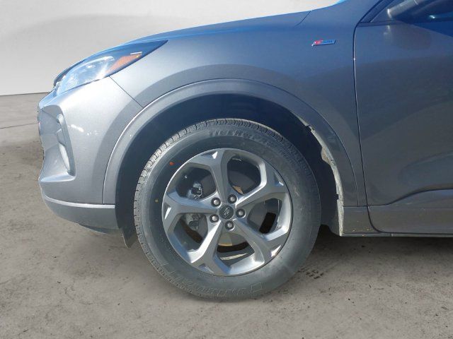 Used 2024 Ford Escape ST-Line AWD/4WD image 9