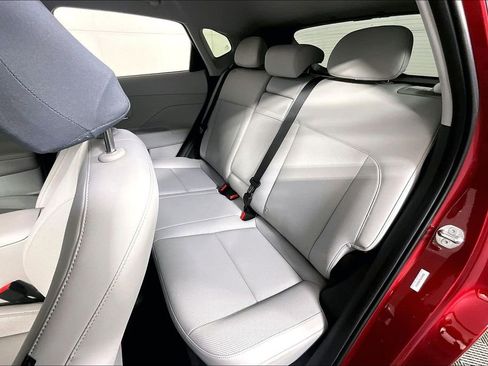 Used 2025 Hyundai Kona Limited image 26