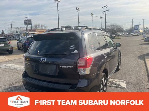 Used 2018 Subaru Forester 2.5i Premium w/ All-Weather Package image 4
