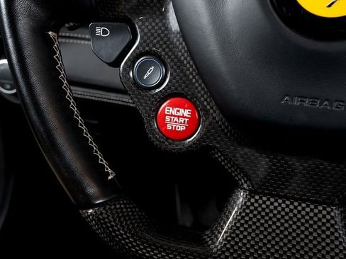 Used 2019 Ferrari 488 Spider image 38