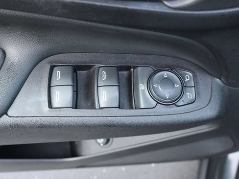 Used 2019 Chevrolet Equinox LT AWD/4WD image 25