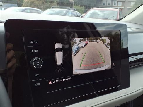 Certified 2025 Volkswagen Taos S image 9