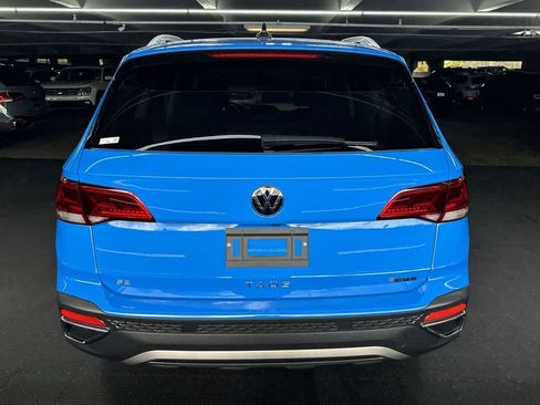 Certified 2024 Volkswagen Taos SE AWD/4WD image 13