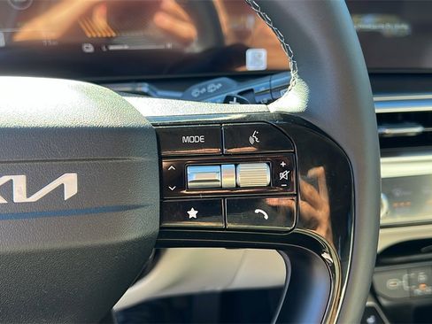 New 2026 Kia Sorento EX image 17