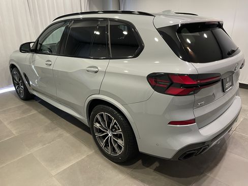 Used 2024 BMW X5 M60i w/ Executive Package AWD/4WD image 4