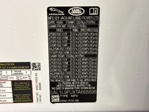 New 2026 Land Rover Range Rover Sport Dynamic SE AWD/4WD image 34