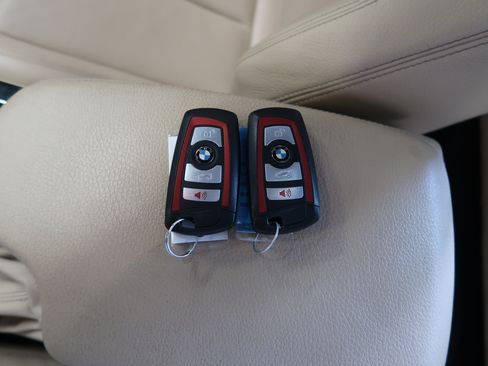Used 2018 BMW 330i Sedan RWD image 27