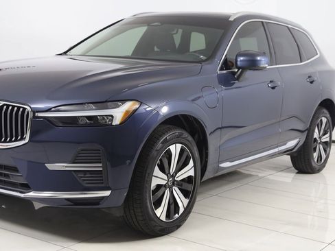 Used 2023 Volvo XC60 T8 Plus AWD/4WD image 52