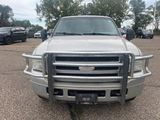 Used 2005 Ford Excursion XLT image 2