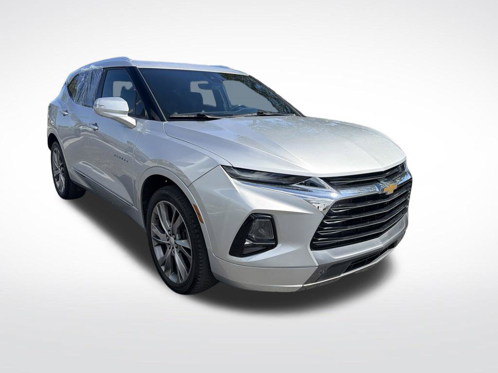 Used 2020 Chevrolet Blazer Premier w/ Driver Confidence II Package FWD image 2