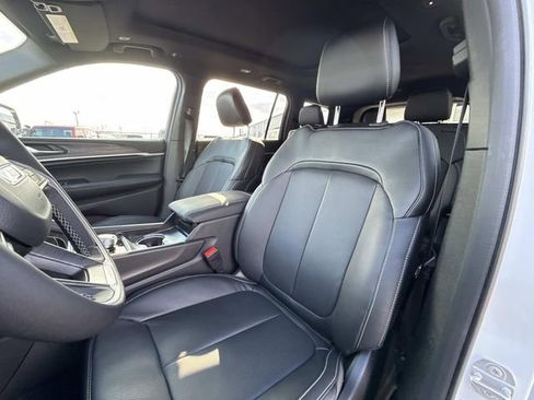 New 2026 Jeep Grand Cherokee L Limited AWD/4WD image 6