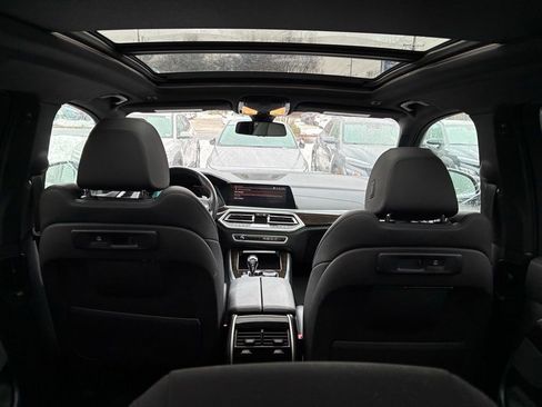 Used 2020 BMW X5 xDrive40i w/ Convenience Package image 16