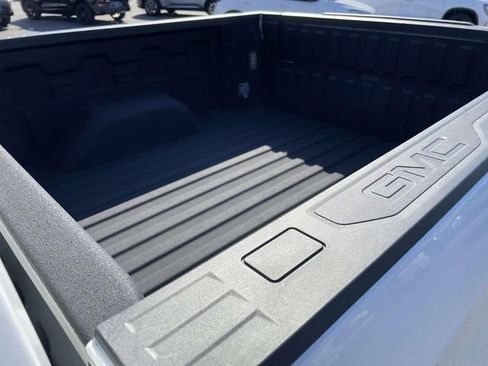 Certified 2024 GMC Sierra 1500 Denali Ultimate image 10