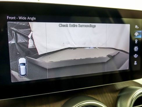 Used 2022 Mercedes-Benz GLC 300 4MATIC w/ Premium Package Lite image 25