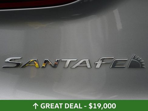 Used 2023 Hyundai Santa Fe SEL image 29