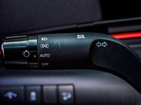 Used 2025 Hyundai Kona N Line S FWD image 25