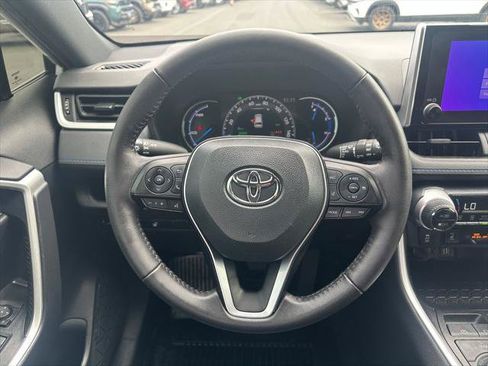 Certified 2024 Toyota RAV4 SE w/ Weather Package AWD/4WD image 20