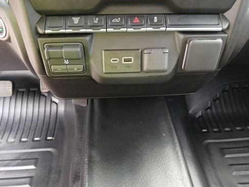 Used 2026 GMC Sierra 3500 Pro AWD/4WD image 38