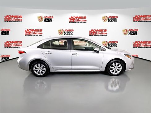 Certified 2020 Toyota Corolla LE image 16