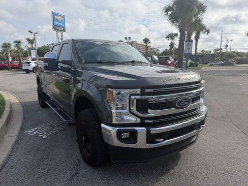 Used 2020 Ford F250 XLT w/ XLT Premium Package AWD/4WD image 2