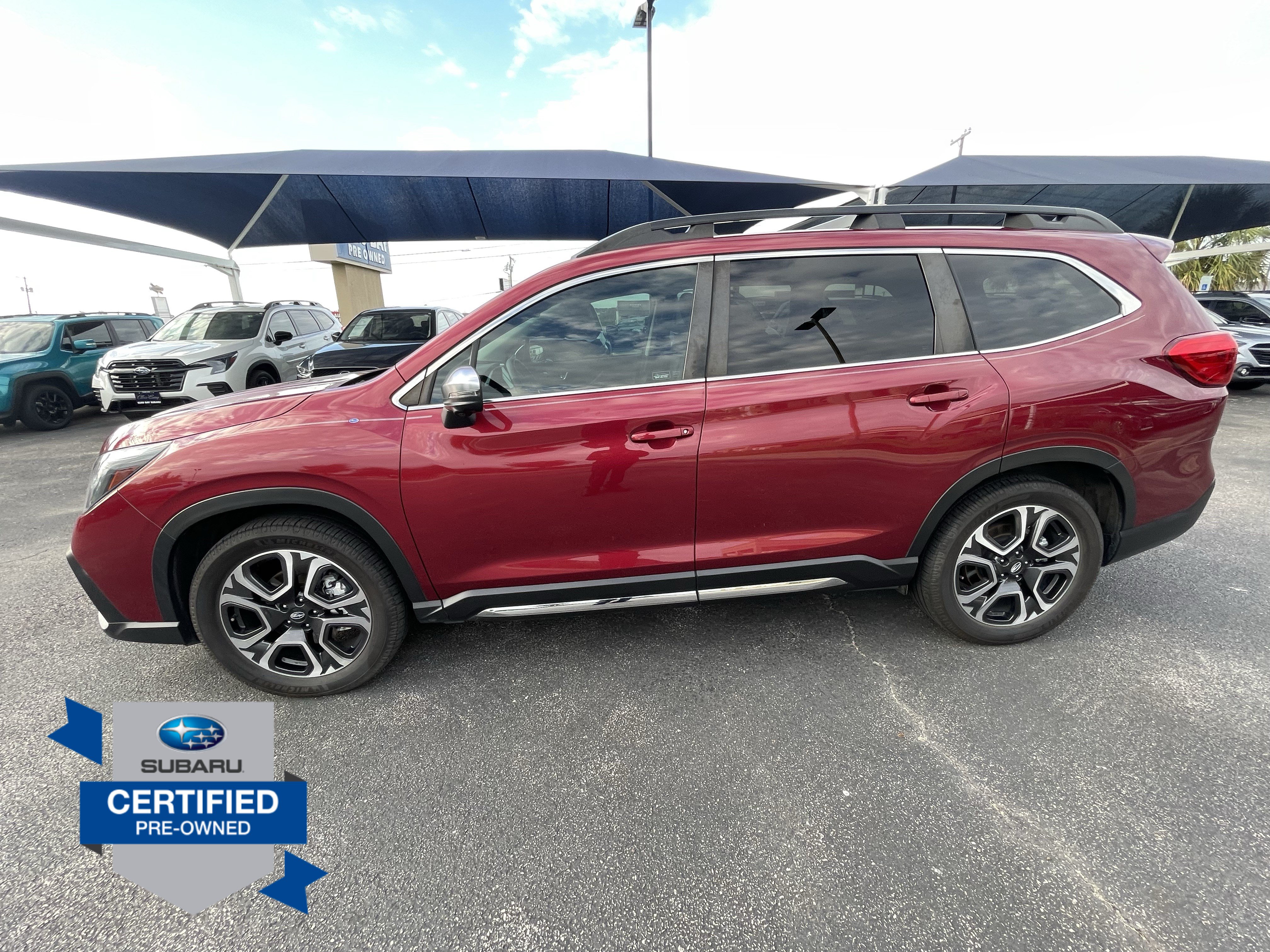 Used 2023 Subaru Ascent Limited w/ Technology Package AWD/4WD image 4