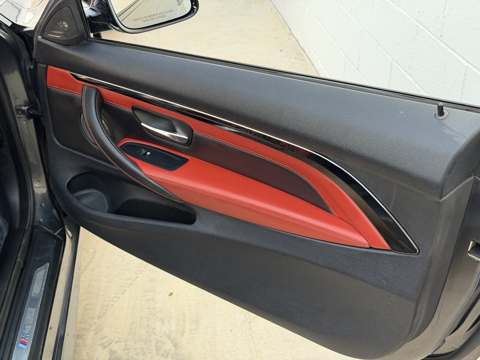 Used 2015 BMW M4 Convertible RWD image 30