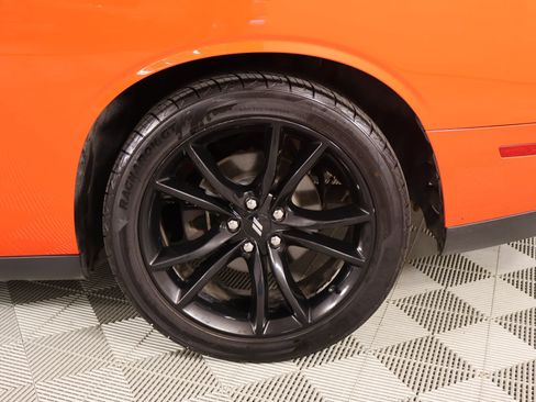 Used 2018 Dodge Challenger SXT Plus RWD image 18