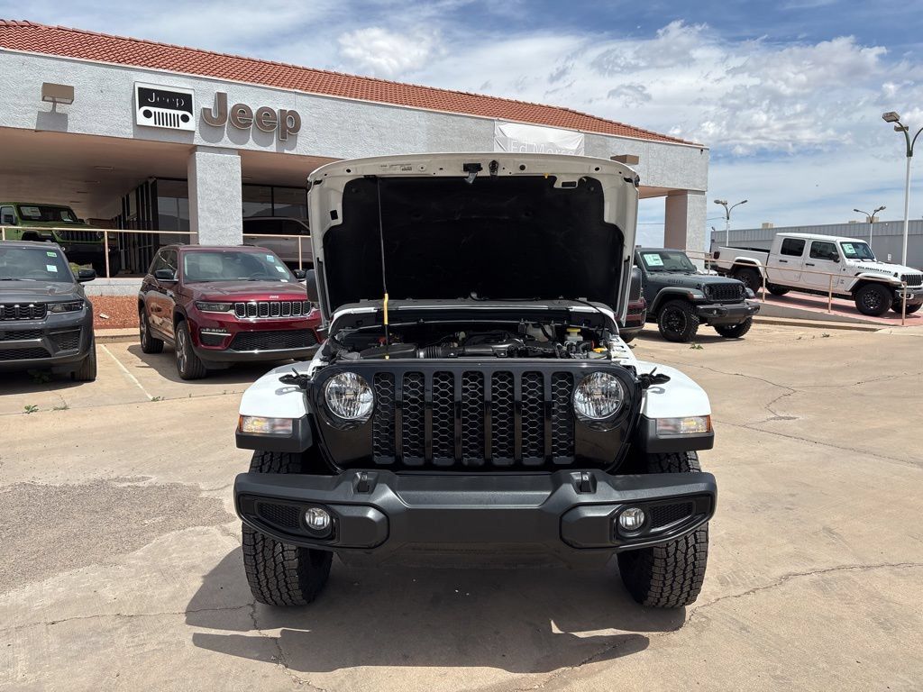 Used 2022 Jeep Gladiator Sport AWD/4WD image 53