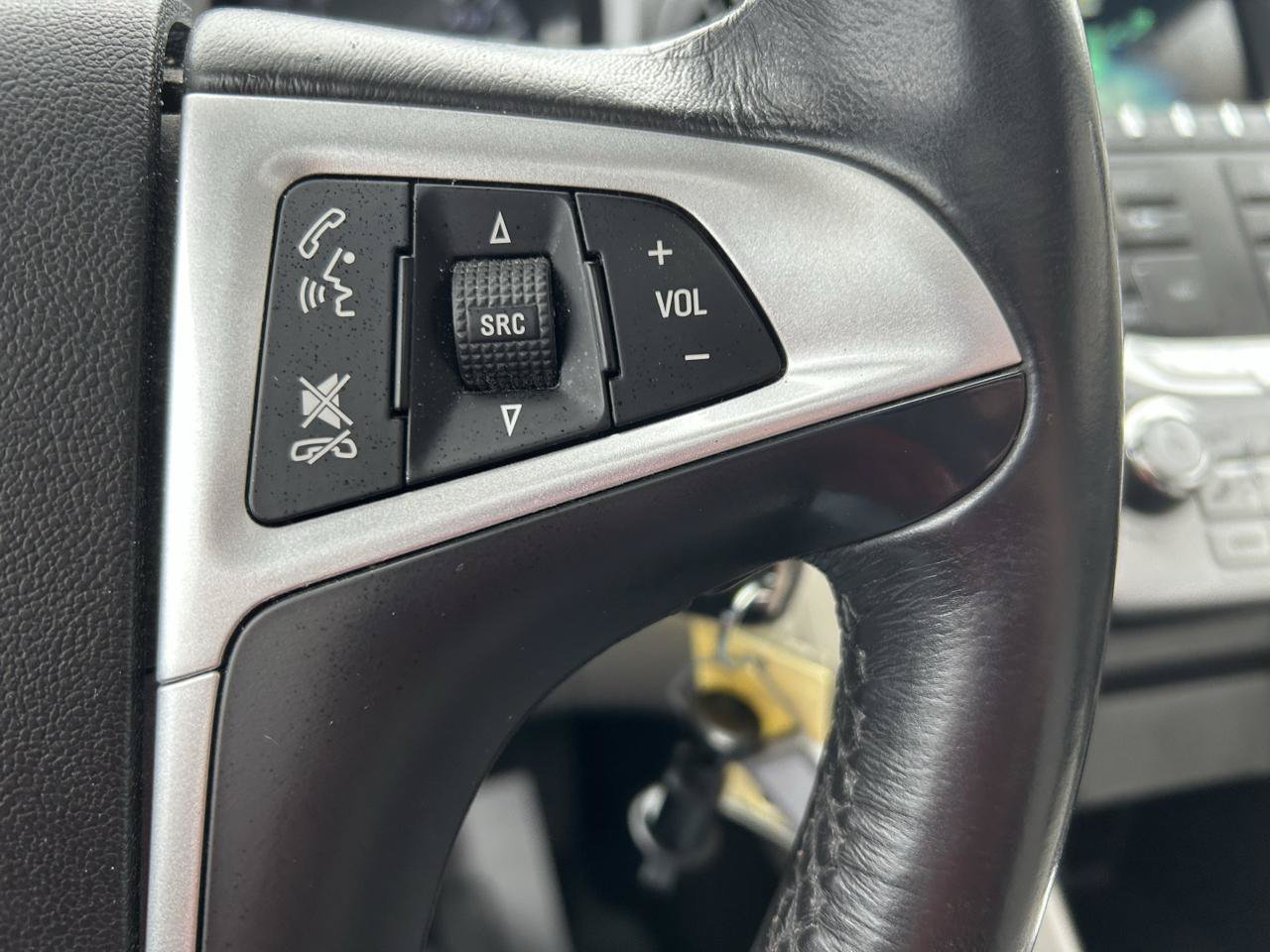 Used 2013 Chevrolet Equinox LTZ AWD/4WD image 20
