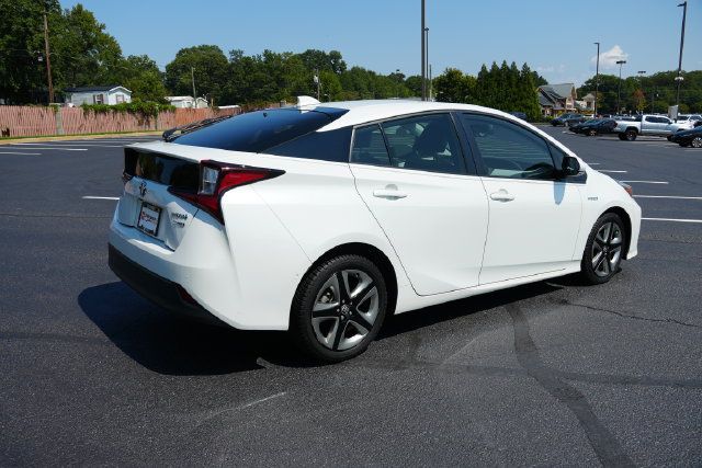 Used 2021 Toyota Prius Limited FWD image 8