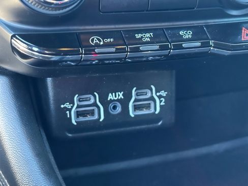 Used 2023 Dodge Durango SXT Launch Edition image 22