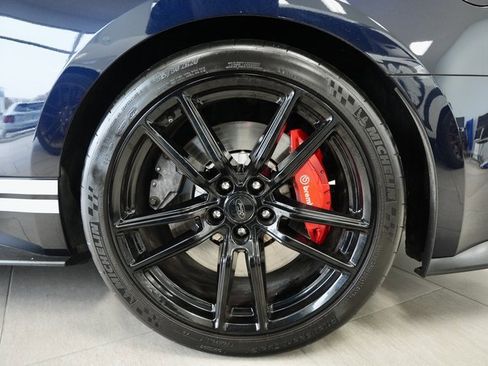 Used 2021 Ford Mustang Shelby GT500 w/ Technology Package image 31