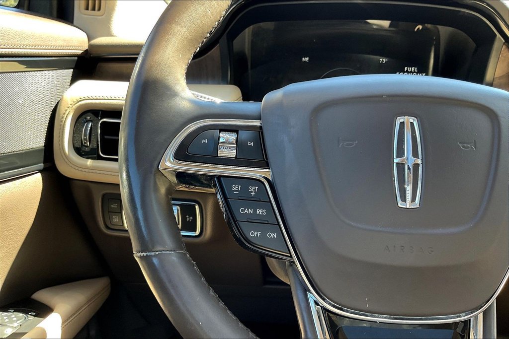 Used 2023 Lincoln Nautilus Reserve FWD image 11