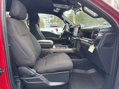 Used 2025 Ford F150 STX w/ Equipment Group 201A FX4 image 19