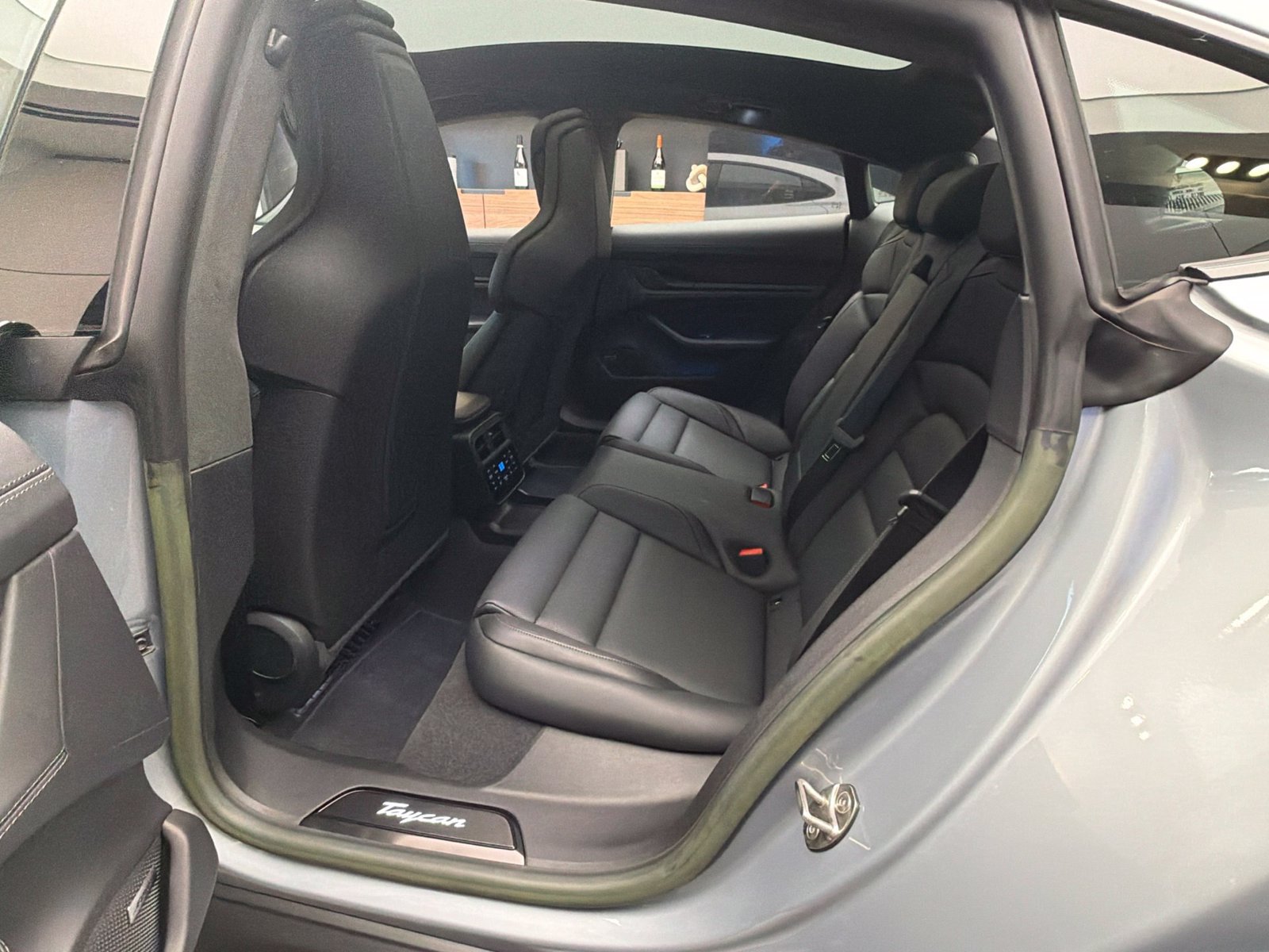 Certified 2023 Porsche Taycan GTS AWD/4WD image 8
