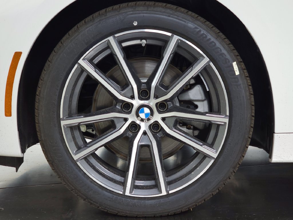 New 2026 BMW 230i xDrive Coupe w/ Convenience Package AWD/4WD image 7
