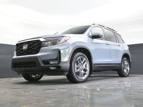 Used 2023 Honda Passport EX-L image 34