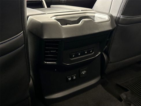 Used 2023 Toyota Tundra Platinum image 37