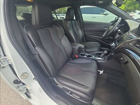 Used 2019 Acura ILX FWD image 14