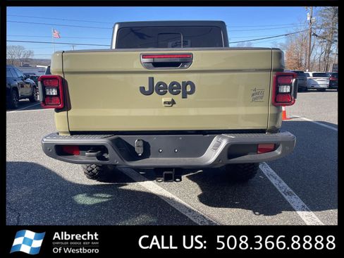 New 2026 Jeep Gladiator Willys image 4