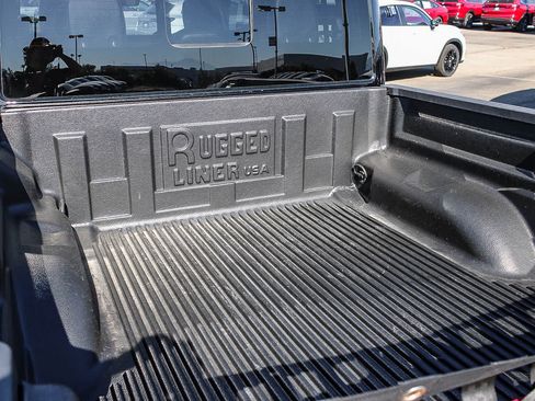 Used 2021 Jeep Gladiator Rubicon image 25