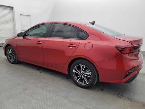 Used 2024 Kia Forte LXS FWD image 3