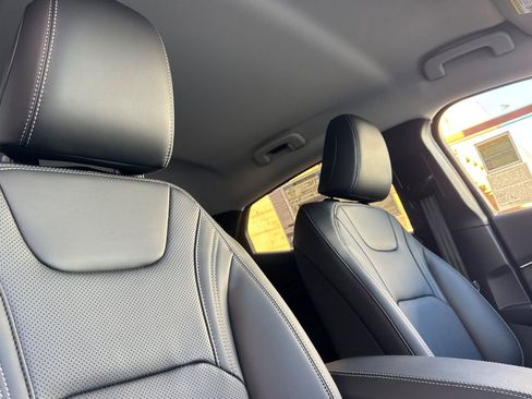 New 2025 Ford Mustang Mach-E Premium image 16