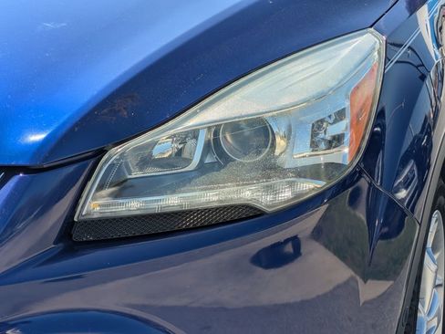 Used 2016 Ford Escape Titanium w/ Equipment Group 301A image 10