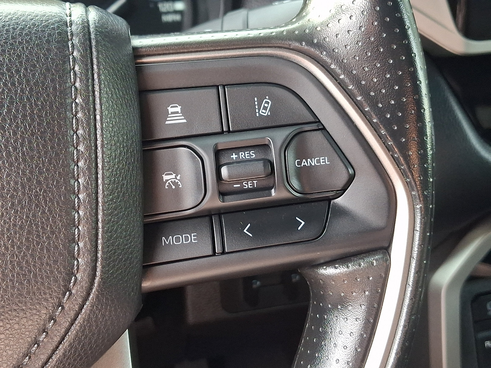 Used 2025 Toyota Tundra SR5 w/ SR5 Convenience Package AWD/4WD image 22