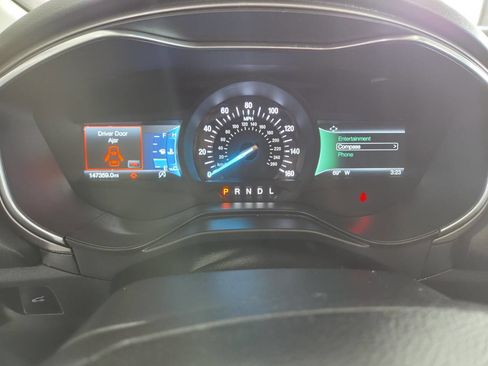 Used 2020 Ford Fusion SEL FWD image 35
